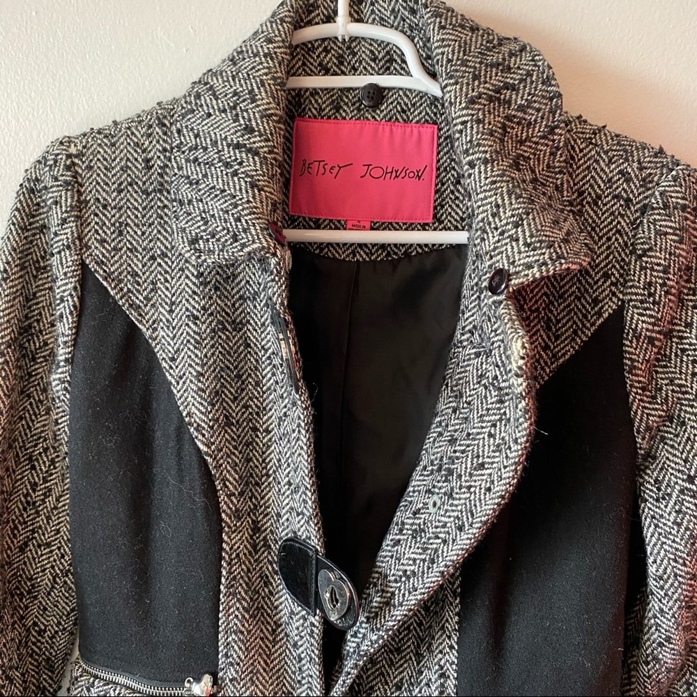 Betsy Johnson Herringbone Wool Peplum Dress Coat Size 6 - Picture 7 of 15